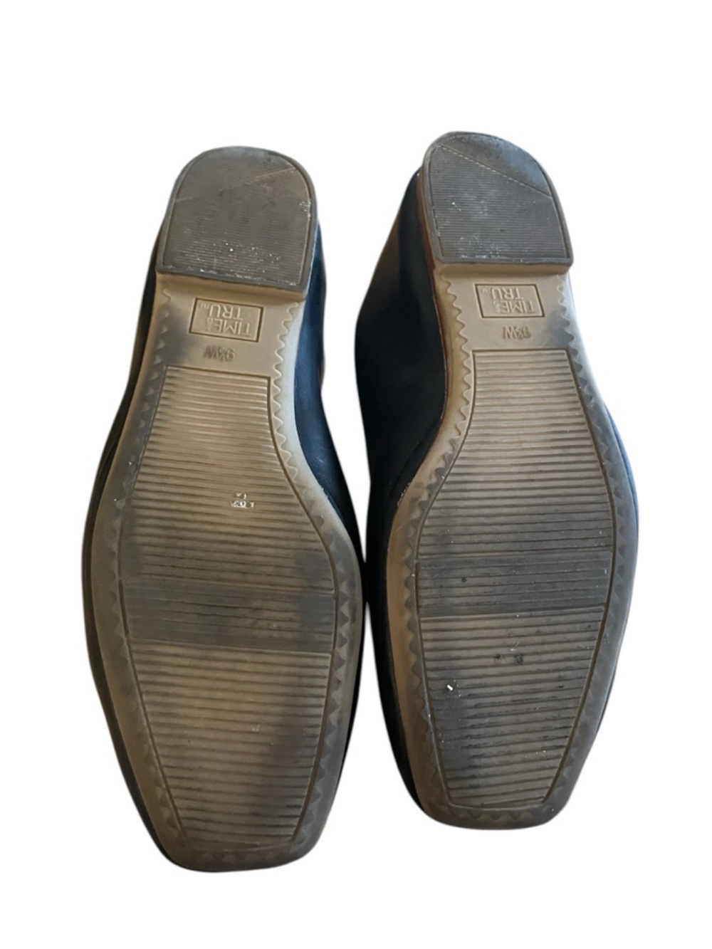 Time and Tru Black Square Toe Ballet Flats. 9.5 LIKE NEW! - Picture 3 of 3